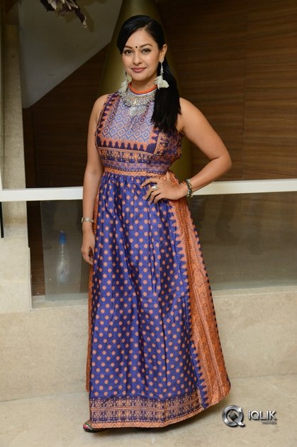 Pooja-Kumar-At-PSV-Garuda-Vega-Movie-Pre-Release-Function